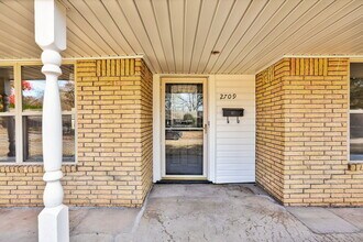 2709 Meadowbrook Dr in Norman, OK - Building Photo - Building Photo