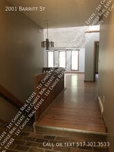 2001 Barritt St in Lansing, MI - Building Photo - Building Photo