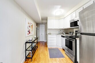 9801 Ventnor Ave in Margate City, NJ - Building Photo - Building Photo