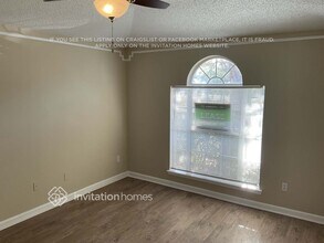 6087 Alpenrose Ave in Jacksonville, FL - Building Photo - Building Photo