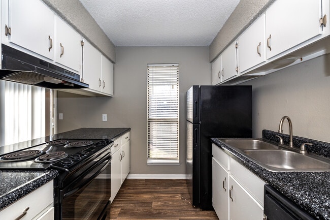 Ponderosa Apartments