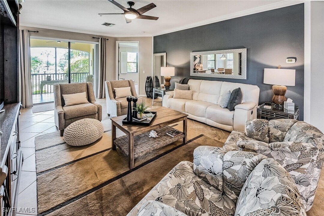 9107 Napoli Ct in Naples, FL - Foto de edificio