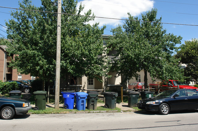 251 Lexington Ave in Lexington, KY - Foto de edificio - Building Photo