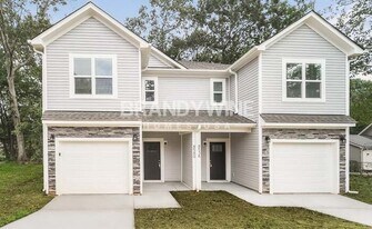 8540 Starnes Randall Rd in Charlotte, NC - Building Photo