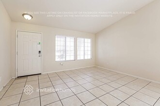 117 Breezy Shore Ave in North Las Vegas, NV - Building Photo - Building Photo