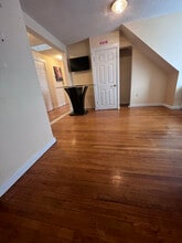 10 Commonwealth Ave in Gloucester, MA - Building Photo - Building Photo