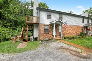 3499 McGavock Pike in Nashville, TN - Building Photo