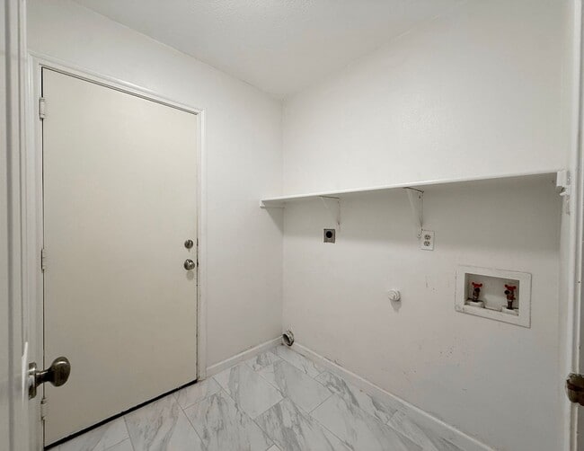 3014 Redrock Pass in San Antonio, TX - Building Photo - Building Photo