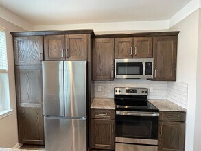 14282 Wexford Dr in Shelby Township, MI - Building Photo - Building Photo