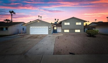 1720 E Hermosa Dr in Tempe, AZ - Building Photo - Building Photo