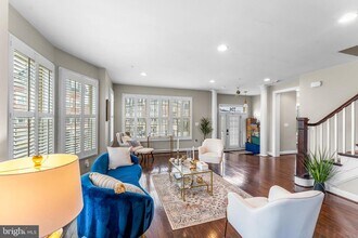 726 River Mist Dr in Oxon Hill, MD - Building Photo - Building Photo