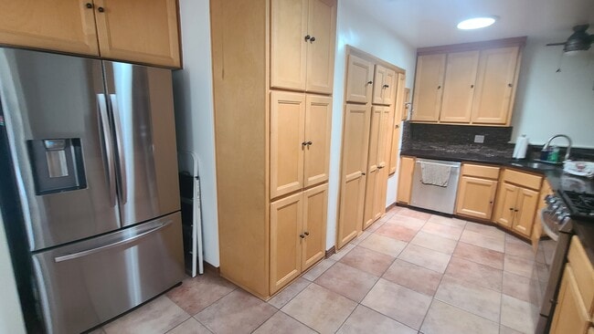 2019 N Manning St, Unit 2019 N. Manning St. in Burbank, CA - Building Photo - Building Photo