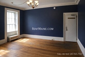 97 Broadway in Bangor, ME - Foto de edificio - Building Photo
