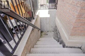 1257 Roper Dr in Milton, ON - Building Photo - Building Photo