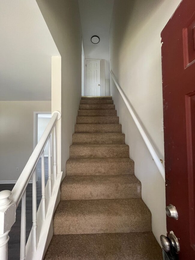 1014 Colonial Ave in Colonial Heights, VA - Building Photo - Building Photo