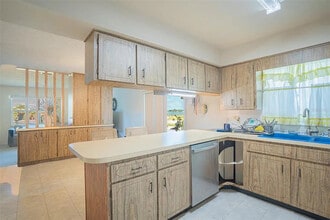 2319 W Cannon Ter NW, Unit 1 in Winter Haven, FL - Building Photo - Building Photo