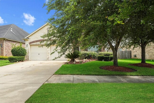 property at 4022 Regal Stone Ln