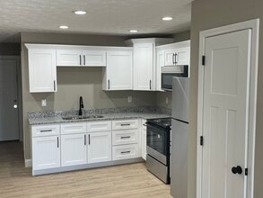 1055 Gordon Hill Pike, Unit 2 in Corbin, KY - Building Photo - Building Photo