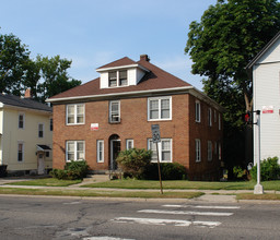 426 Packard St in Ann Arbor, MI - Building Photo - Building Photo