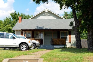 1410 S 10th St in Waco, TX - Building Photo