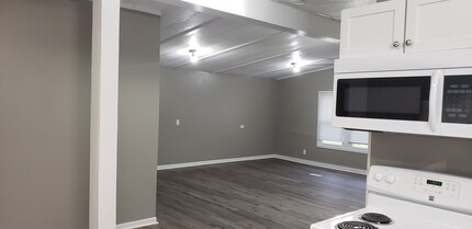 18 Cedar Island Dr in Logansport, IN - Building Photo - Building Photo