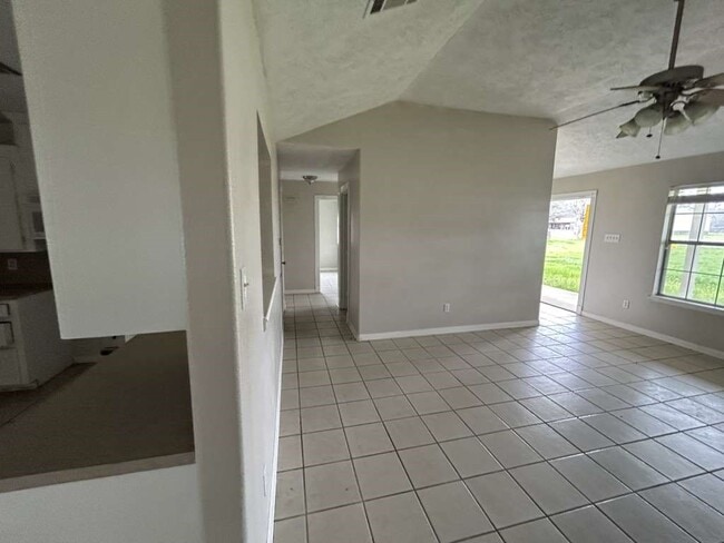 property at 3 John Kay Rd