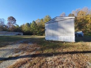 3135 Calloway Dr in Mebane, NC - Building Photo - Building Photo