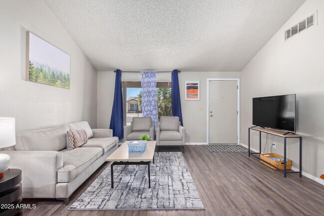 5120 W Willow Ave in Glendale, AZ - Building Photo - Building Photo