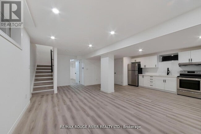 property at 222 Hibbert Ave