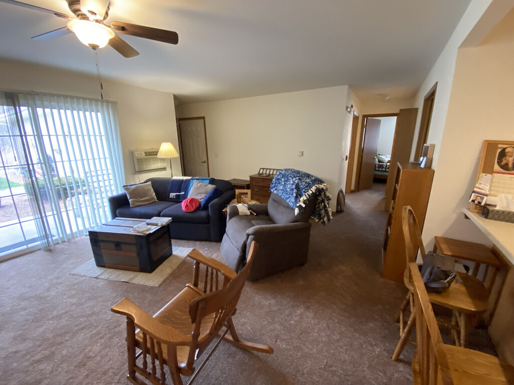 Woodland Park Apartments in Wisconsin Dells, WI