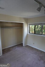 195 Woodstone Dr in Athens, GA - Building Photo - Building Photo