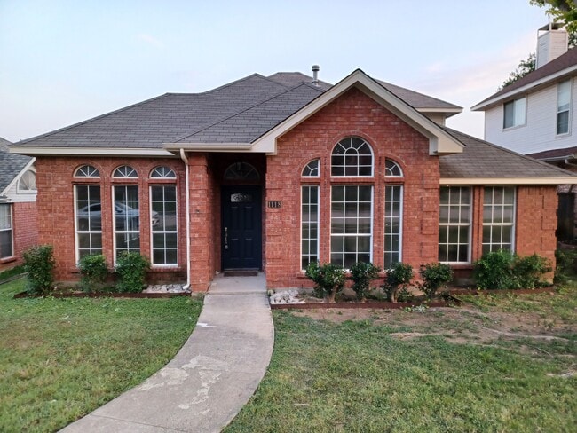 1118 Emily Ln