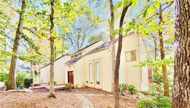 175 River Ct Pkwy