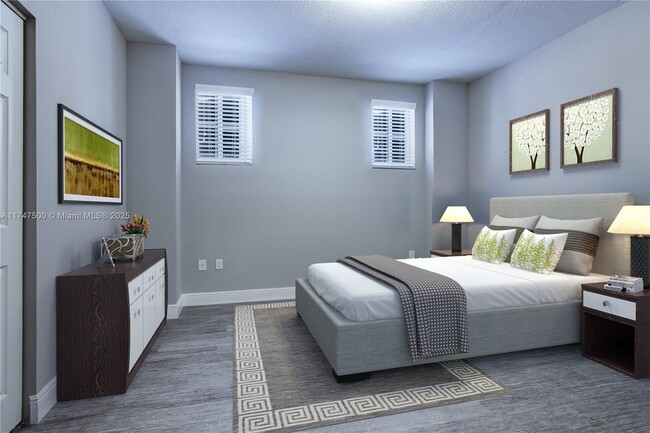 2000 Salzedo St in Coral Gables, FL - Building Photo - Building Photo