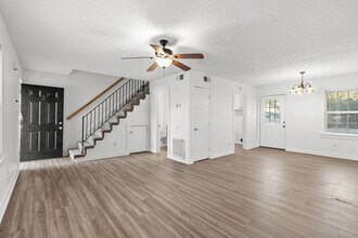 428 Pine Ave in Murrells Inlet, SC - Building Photo - Building Photo