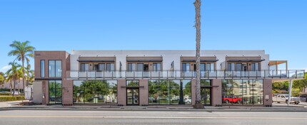 801 Pearl Street in La Jolla, CA - Foto de edificio - Building Photo