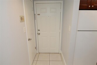 8709 Fancy Finch Dr in Tampa, FL - Building Photo - Building Photo