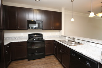 Village at West Lake in Richmond, VA - Building Photo - Interior Photo