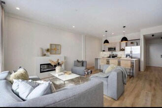 6340 W Belmont Ave in Chicago, IL - Foto de edificio - Building Photo