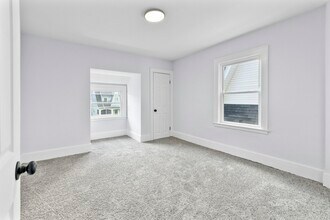 1488 Craigwood Rd in Toledo, OH - Foto de edificio - Building Photo