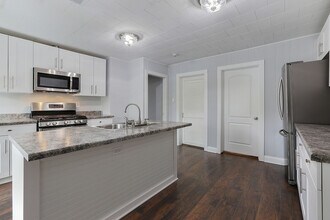 14314 Beacon Ave in Orland Park, IL - Building Photo - Building Photo