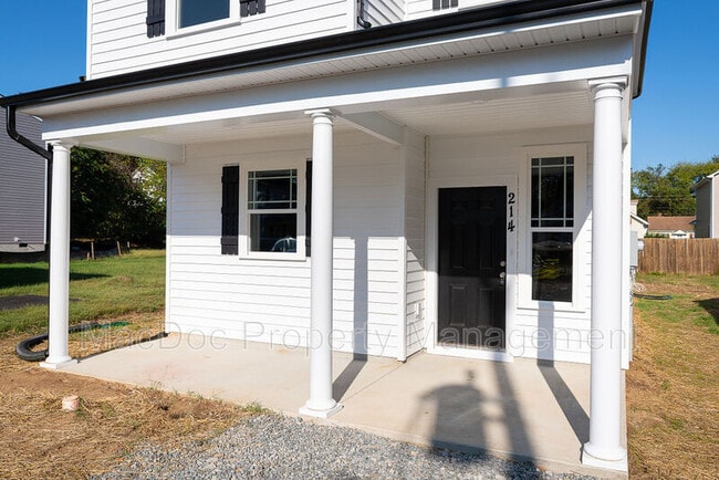 214 Mansfield St in Fredericksburg, VA - Building Photo - Building Photo