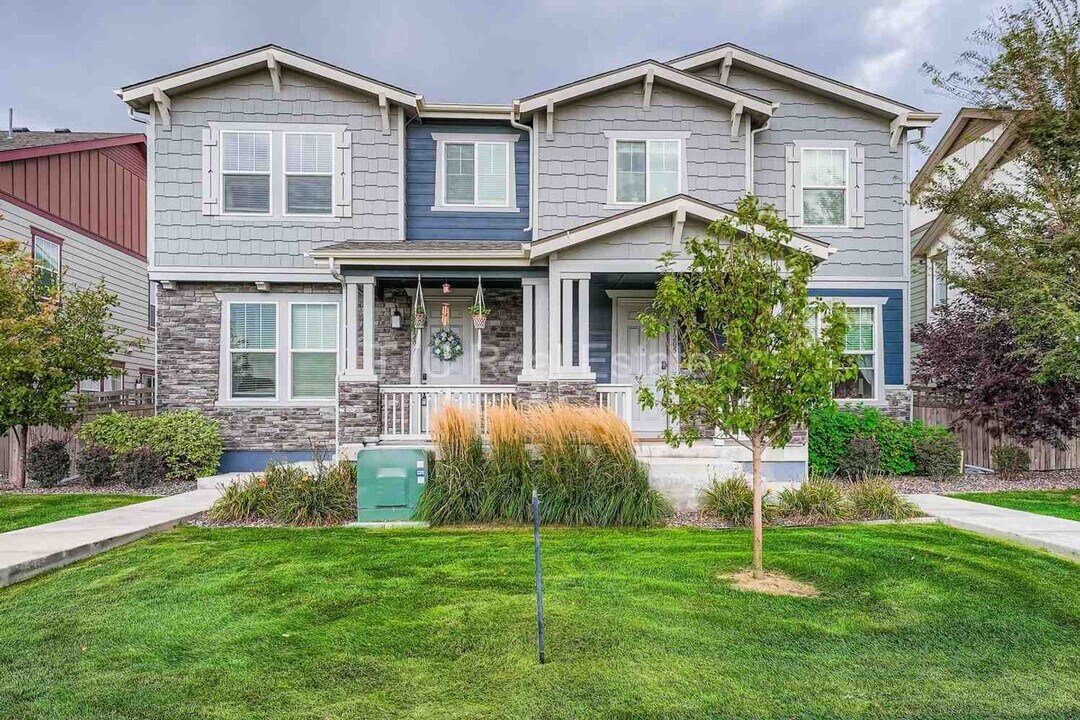 21207 E 59th Pl in Aurora, CO - Building Photo