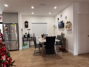 2775 SW 6th St in Miami, FL - Building Photo - Building Photo