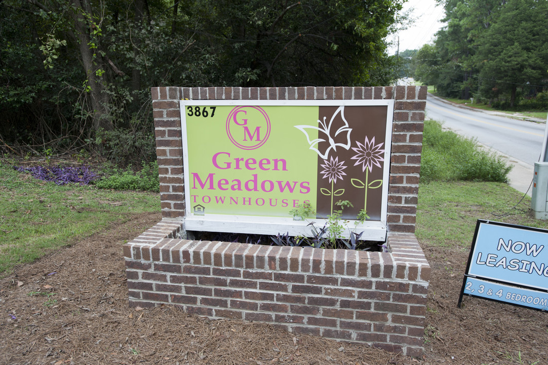 Green Meadows Townhouses in Macon, GA - Building Photo