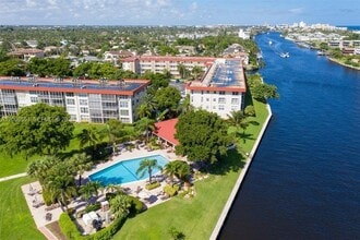 3050 NE 48th Ct in Lighthouse Point, FL - Building Photo - Building Photo