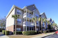 Epson Oaks Apartments photo'