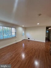 7511 Hamlet St in Springfield, VA - Building Photo - Building Photo