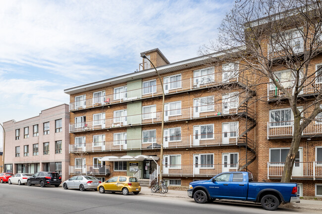 3955 Bélanger in Montréal, QC - Building Photo - Building Photo