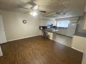 4421 49th St in Lubbock, TX - Building Photo - Building Photo